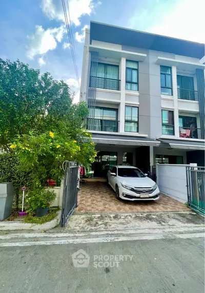 image_rental-11666634