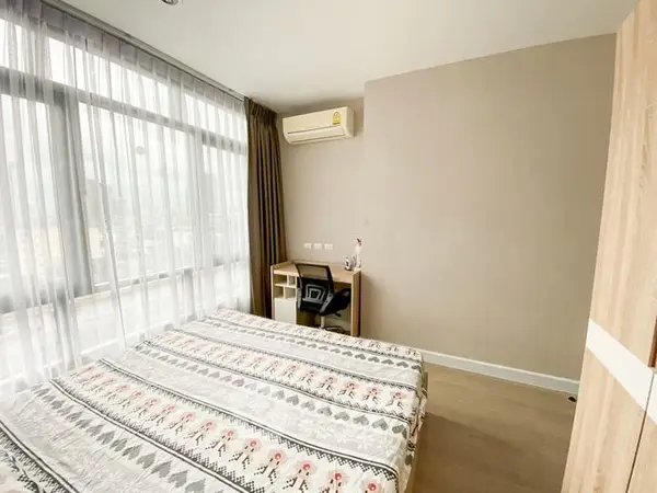 image_rental-5220923