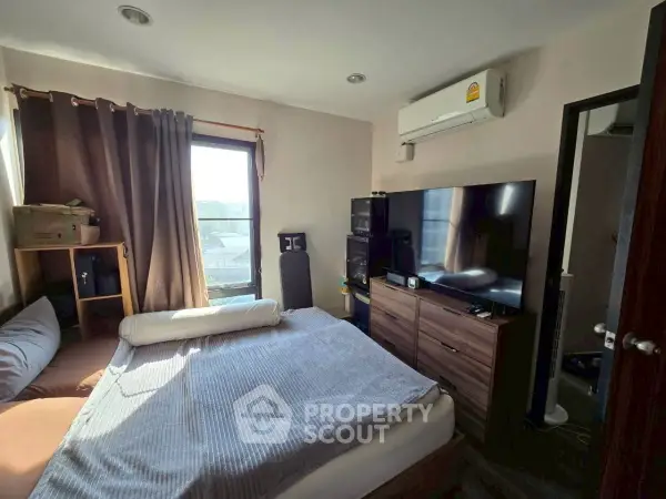 image_rental-29944390