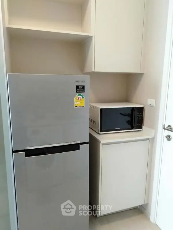 image_rental-3717811