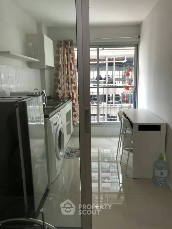 image_rental-8977651