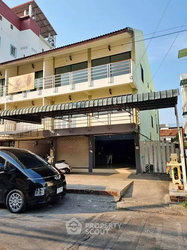 image_rental-30919096