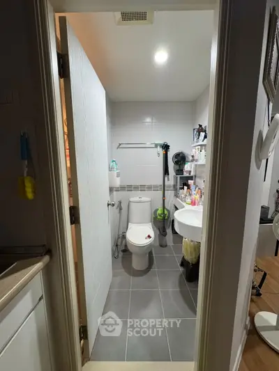 Modern bathroom with sleek fixtures and contemporary design