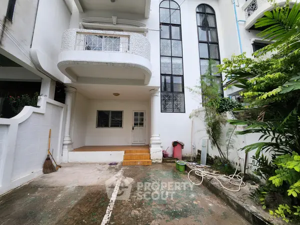 image_rental-26147067