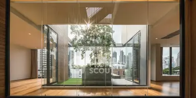  4 Bedrooms Condo -2