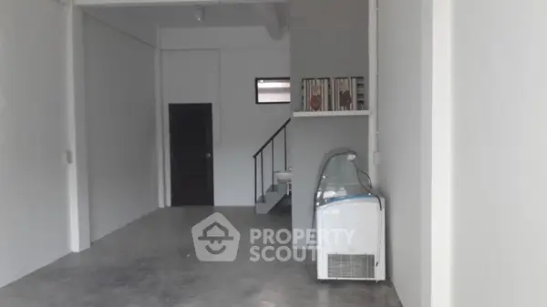 image_rental-6766411