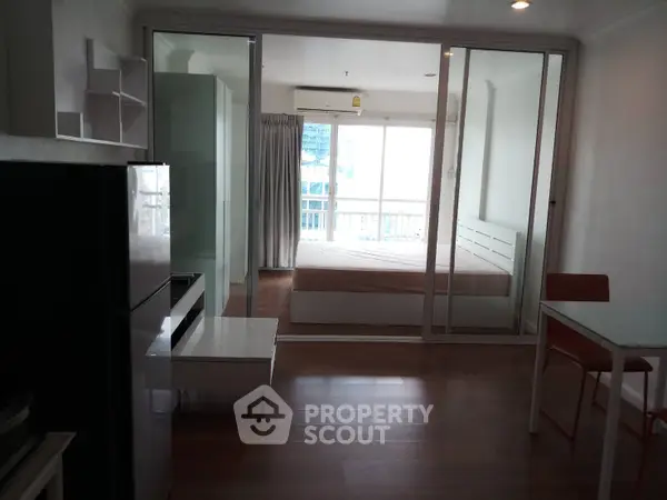 image_rental-5312333