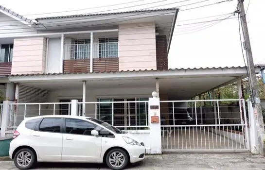 image_rental-6537402