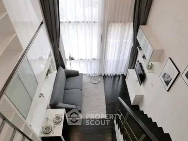 image_rental-30285065