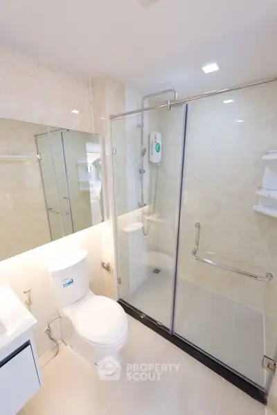  1 Bedroom Condo at Mayfair Place Sukhumvit 64-4