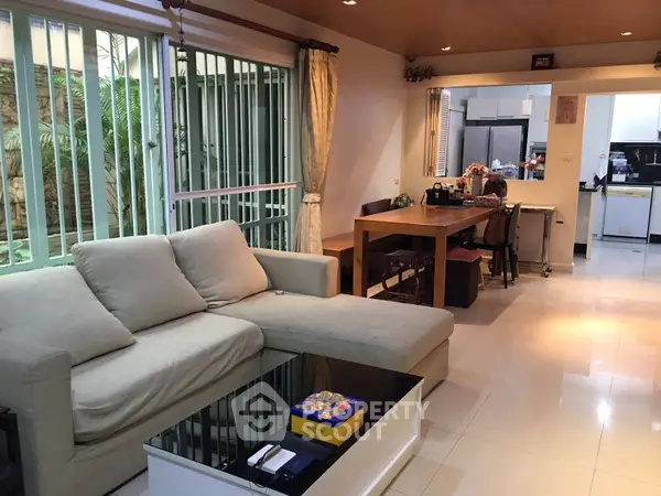 image_rental-27571229