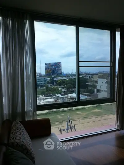  1 Bedroom Condo at The Iris-2