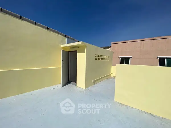 image_rental-17088010