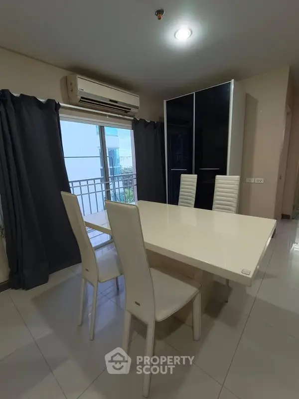 image_rental-6154364