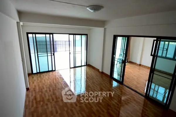 image_rental-30641235