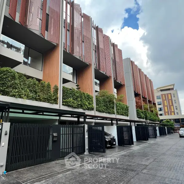 image_rental-31836488