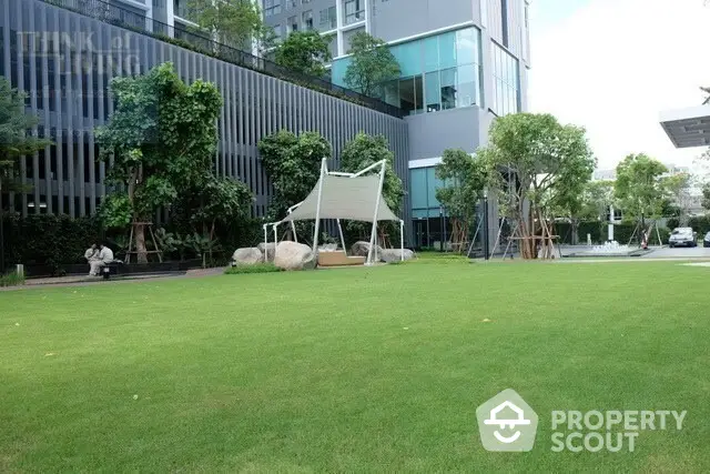  1 Bedroom Condo at Ideo Mobi Sukhumvit-1