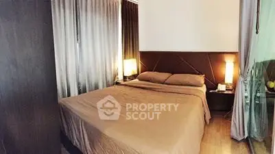 image_rental-5274826