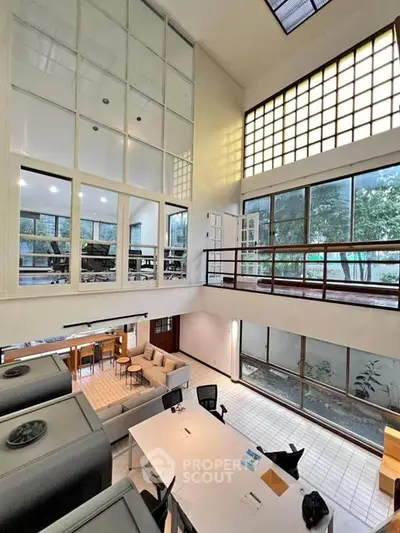 image_rental-29608855