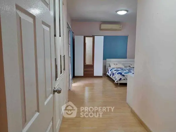 image_rental-27689069