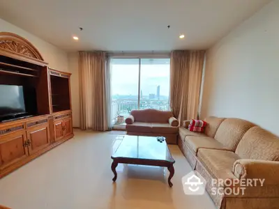  2 Bedrooms Condo at The Empire Place-3