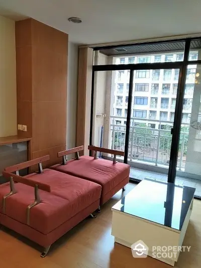  2 Bedrooms Condo at Green Point Silom-4