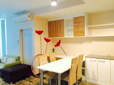  1 Bedroom Condo at The Iris-5