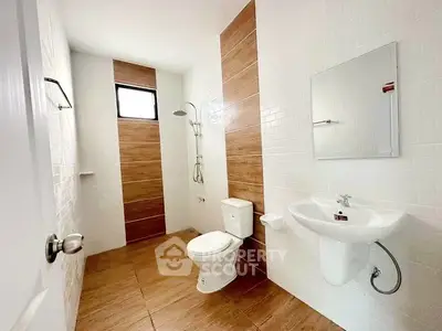 Modern bathroom with sleek fixtures and stylish tile design