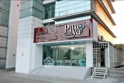 image_rental-31390182