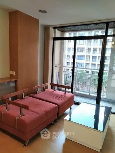  2 Bedrooms Condo at Green Point Silom-4