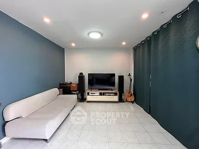 2bd95ad5eba9358802ae73707a8ac915 (1).jpg