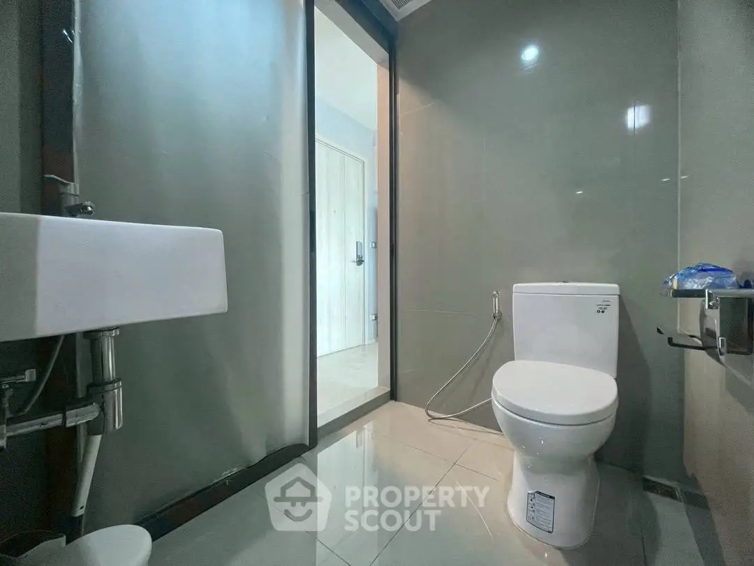 Modern bathroom with sleek fixtures and minimalist design