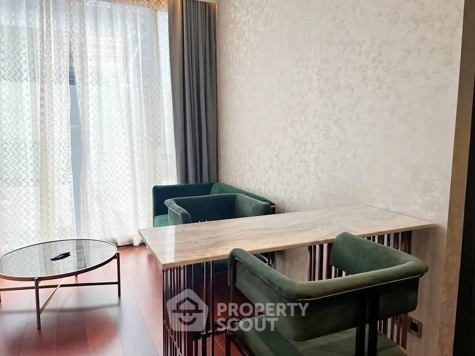 Elegant modern living room with stylish furniture and natural light