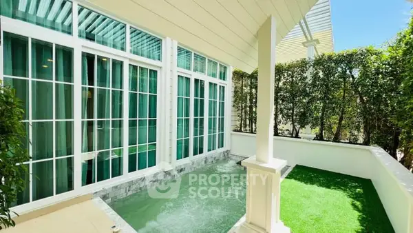 image_rental-12909871