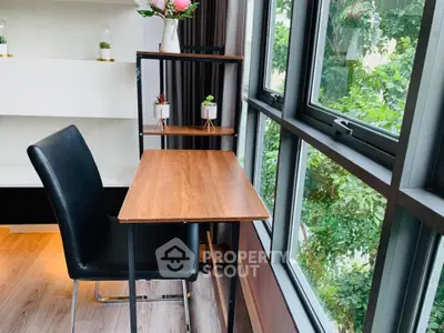 Fully Furnished 1 Bedroom Condo at The Room Sukhumvit 21-7