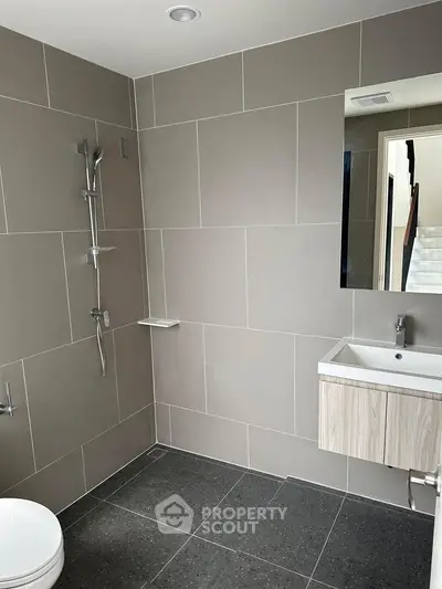 image_rental-16303335