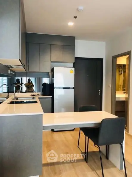 image_rental-30484352