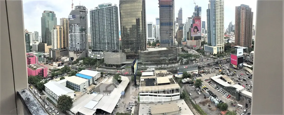 Stunning cityscape view showcasing modern skyscrapers and urban landscape, perfect for real estate investment opportunities.