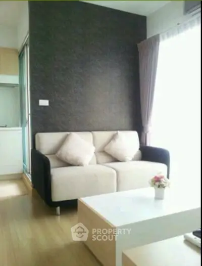  1 Bedroom Condo at The Parkland Srinakarin Lakeside-2