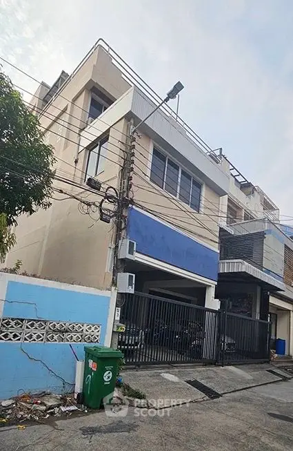 image_rental-30165524