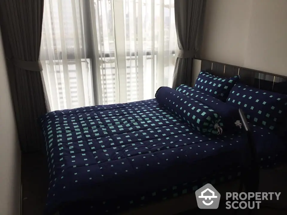  1 Bedroom Condo at Oka Haus Sukhumvit 36-1