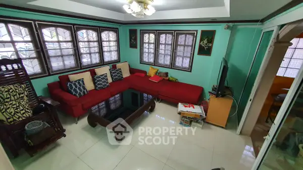 image_rental-8235840