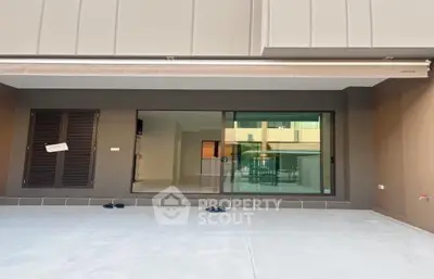 image_rental-17281357