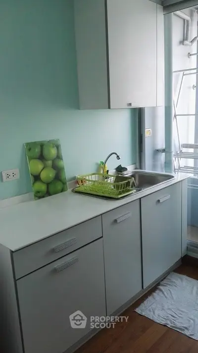  1 Bedroom Condo at The Kris Express 2-2