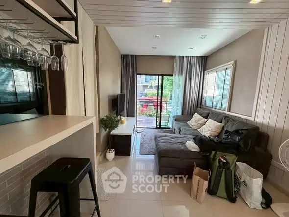 image_rental-28608006