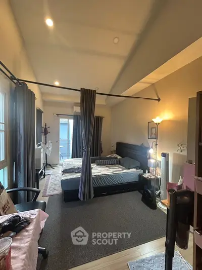 image_rental-27156723