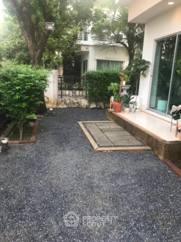 image_rental-6422283