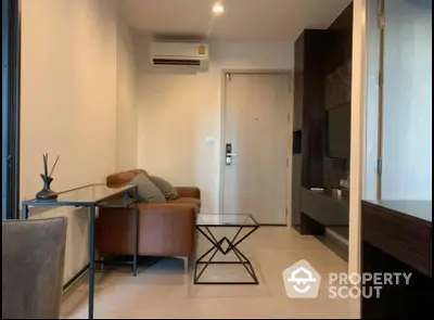 Fully Furnished 1 Bedroom Condo at Rhythm Sukhumvit 36 38-2