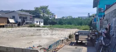 image_rental-30992832