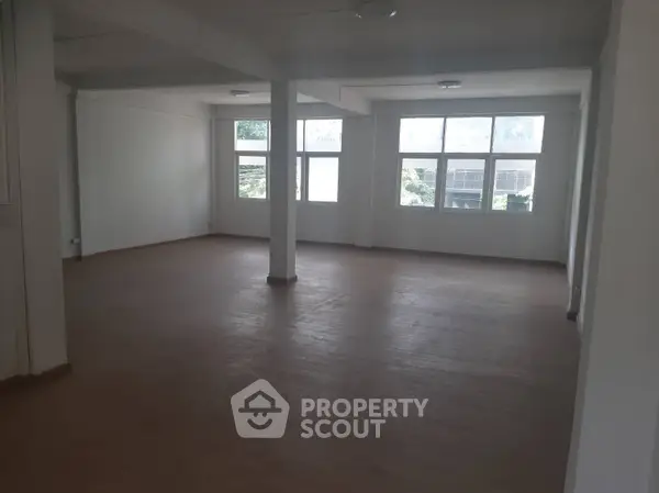 image_rental-26436263